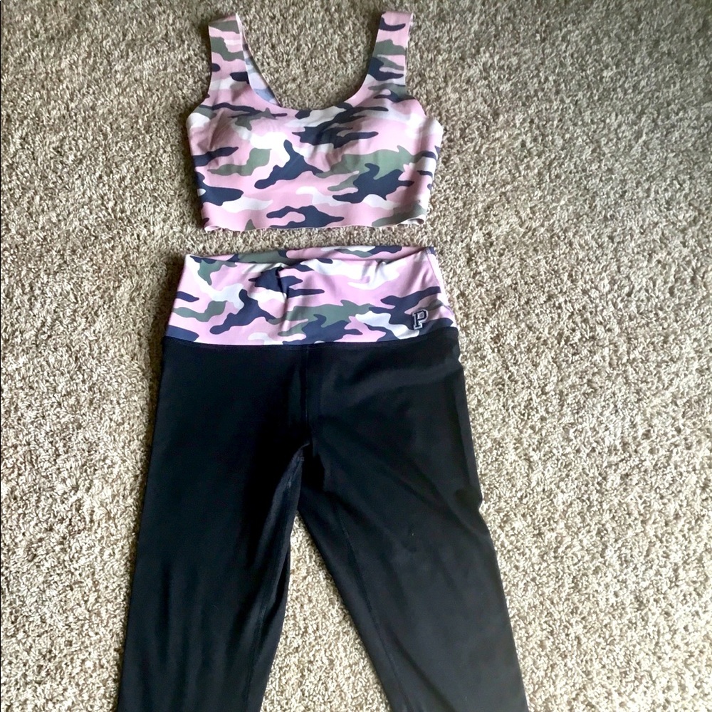 PINK Victoria's Secret Pink Camo Sports Bra & Black Leggings Set